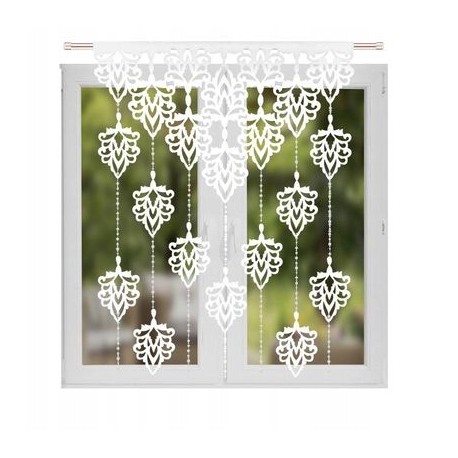 Ablakpanel 100x150 cm fehér, áttört levelekkel és gyöngyökkel
