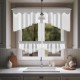 Szett: konyhai voálfüggöny 200x80 cm + vitrázsfüggönyök 90x50 cm, szürke szegéllyel