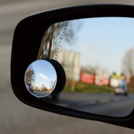 Kerek tükör a holt tér érzékeléséhez