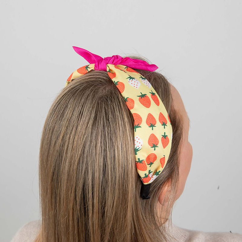 Piros epres fejpánt