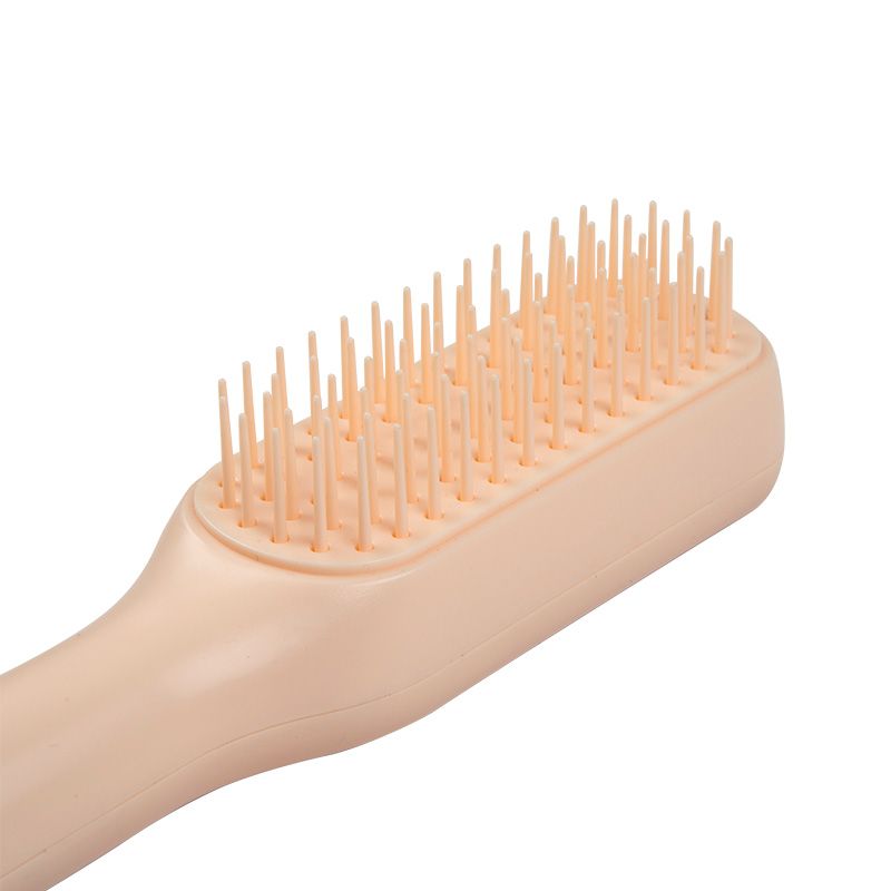 Öntisztító hajkefe