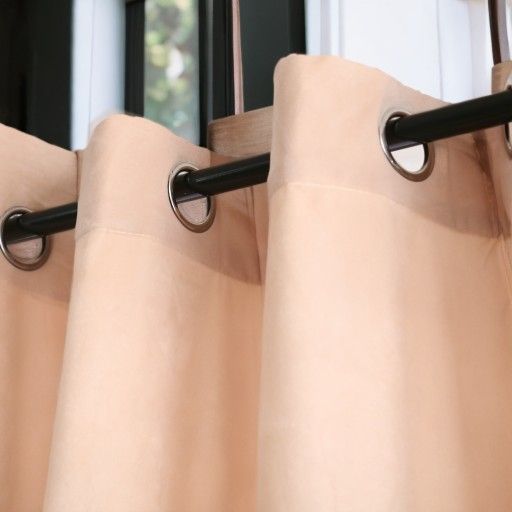 Glamour velúr függöny bézs 140 x 230 cm ringlis felfüggesztéssel (1 db.)