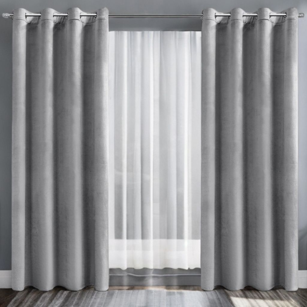 Glamour velúr függöny világosszürke 140 x 250 cm ringlis felfüggesztéssel (1 db.)