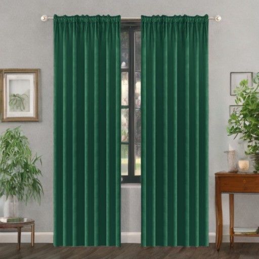 Glamour velúr sötétítő függöny palackzöld 140 x 270 cm ráncolós szalaggal (1 db.)