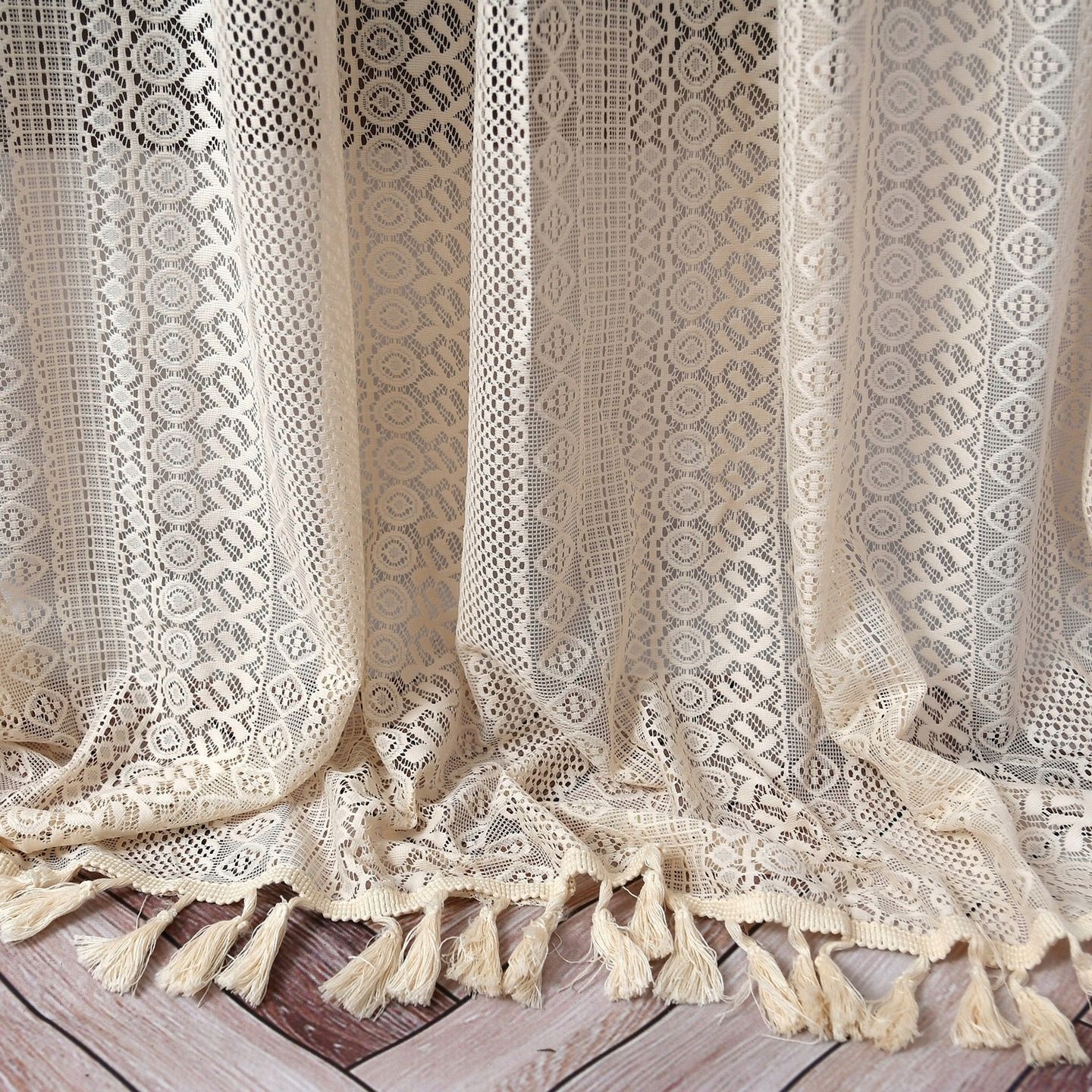 BOHO csipkefüggöny 145x250 cm, ráncolószalaggal, 1 db