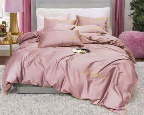 3 részes mikroszálas ágyneműgarnitúra 160x200 cm – hímzéssel és szegéllyel