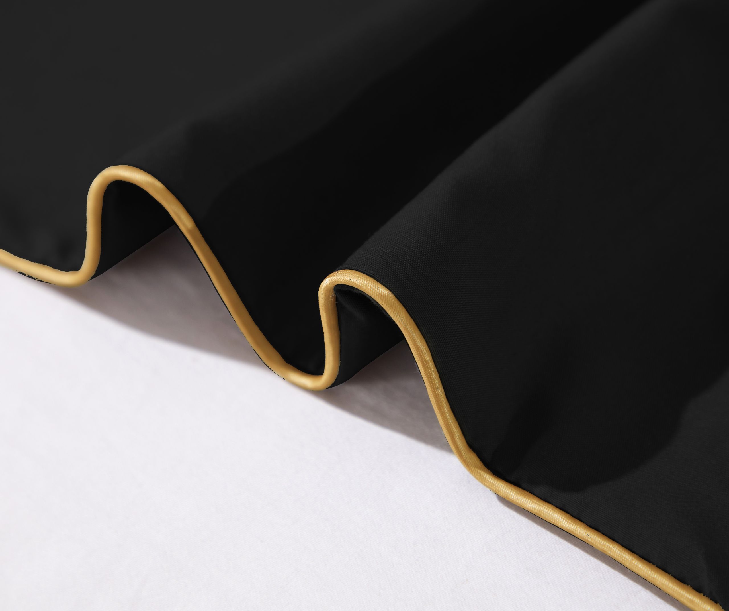 3 részes mikroszálas ágyneműgarnitúra 200x220 cm, fekete szín