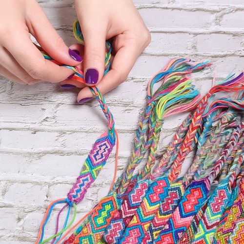 Hímzőkészlet mulinával - 100 szín