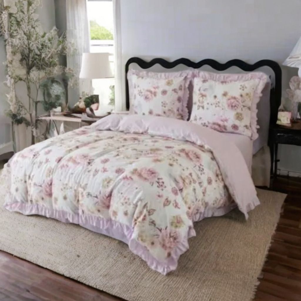 3 részes ágyneműgarnitúra fodrokkal, rózsaszín virágmintával, 160x200 cm