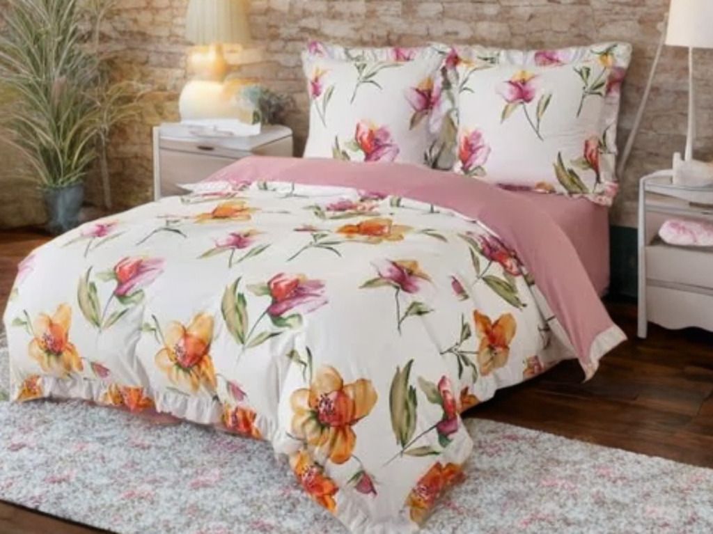 3 részes ágyneműgarnitúra fodrokkal, virágmintás, 200x220 cm