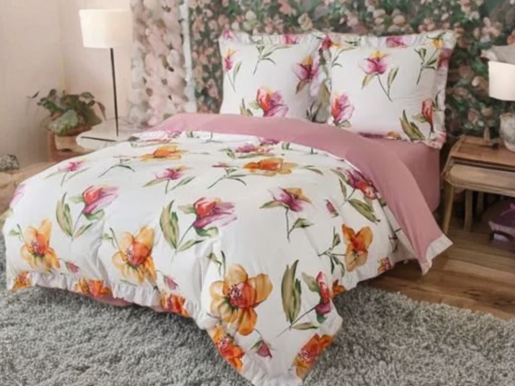3 részes ágyneműgarnitúra fodrokkal, virágmintás, 200x220 cm