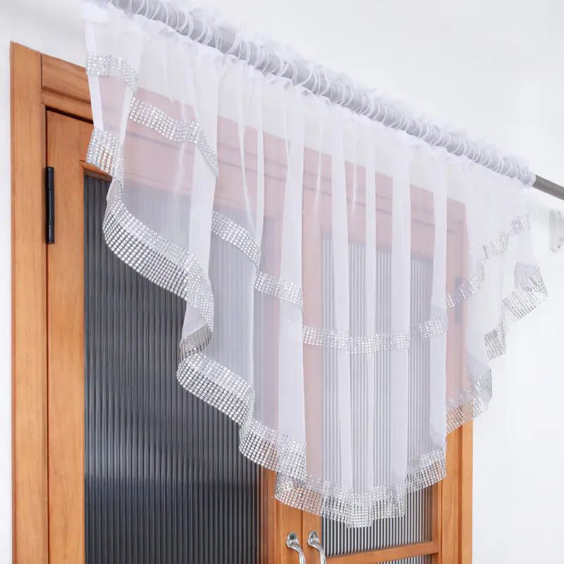 Függöny strasszkövekkel – félkör 380x85 cm
