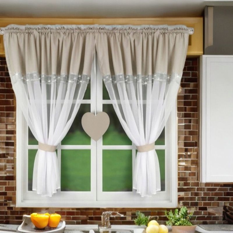 Bézs-fehér függöny strasszkövekkel és szív motívummal 400×145 cm