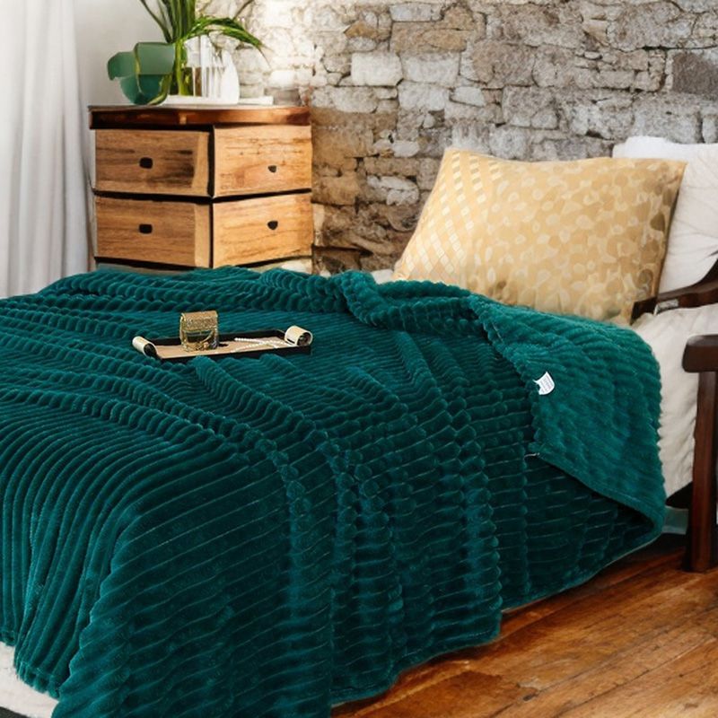 Zöld 3D bordázott takaró