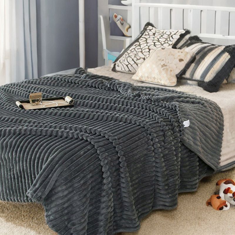 Grafitszürke 3D bordázott takaró