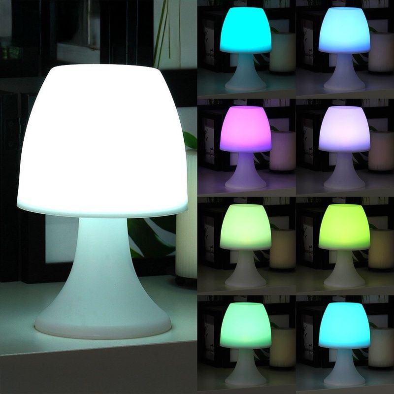LED éjjeli lámpa - többszínű