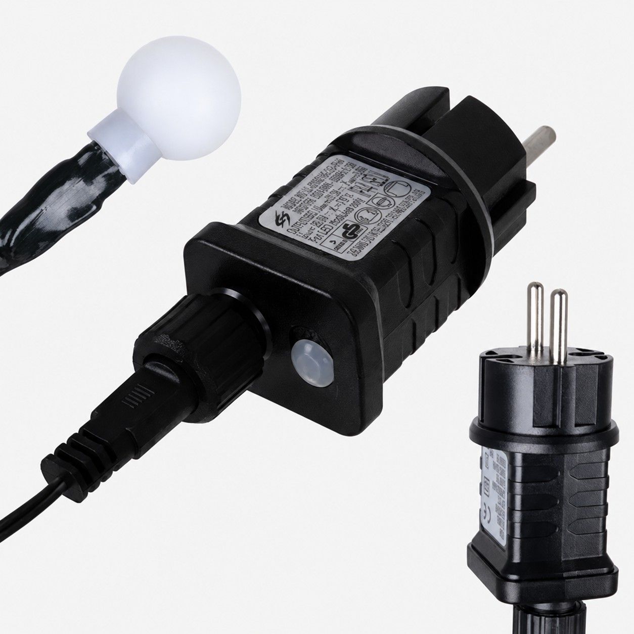 LED-gömbfényfüzér meleg fénnyel